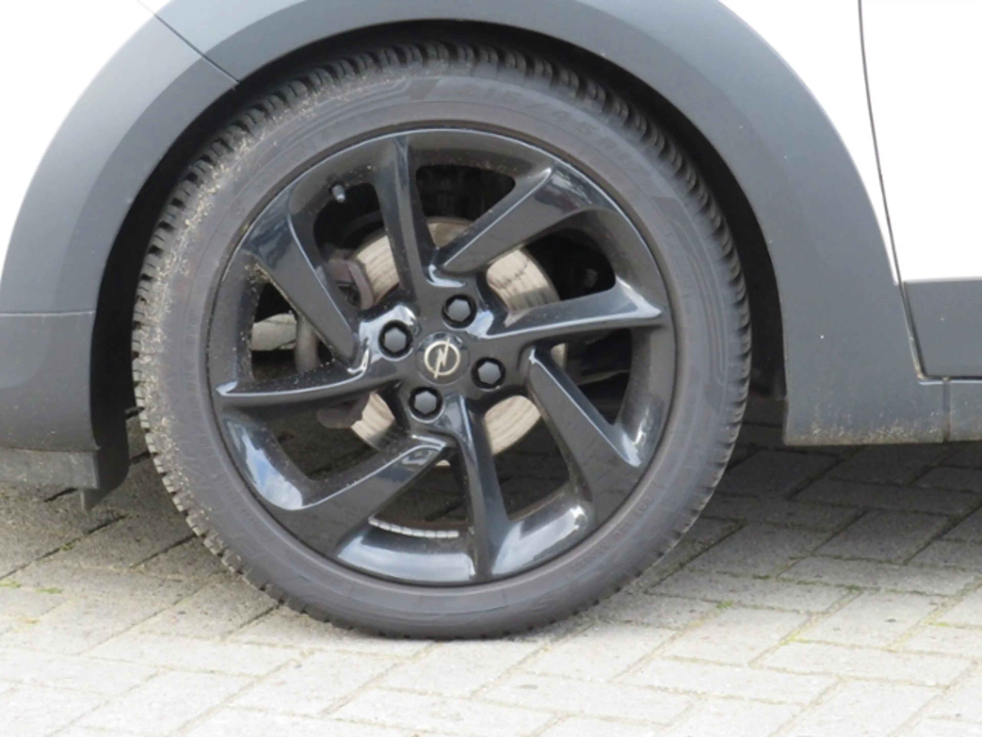 Opel Adam Rocks KLIMA ALU — photo 4