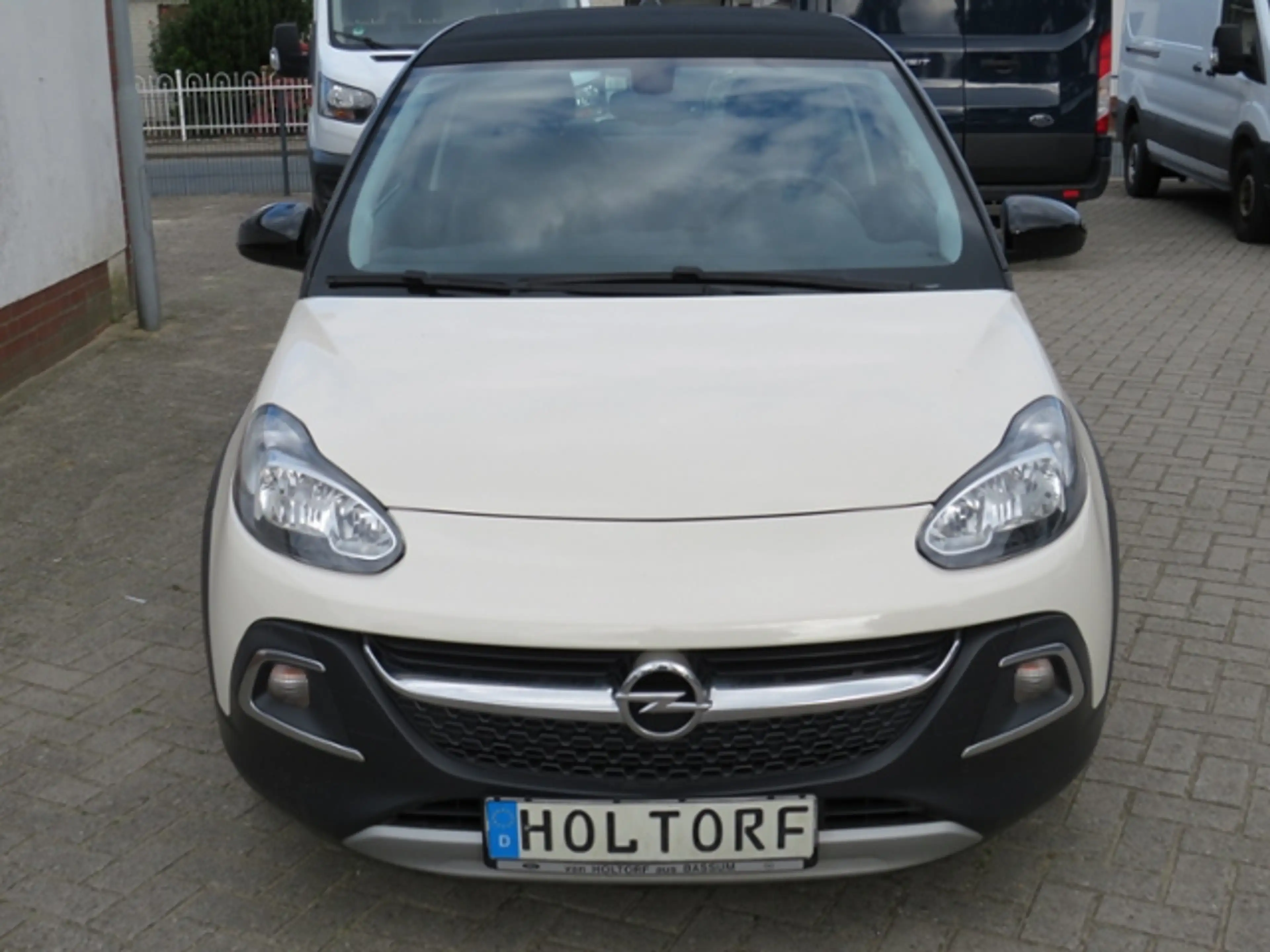 Opel Adam Rocks KLIMA ALU — photo 2