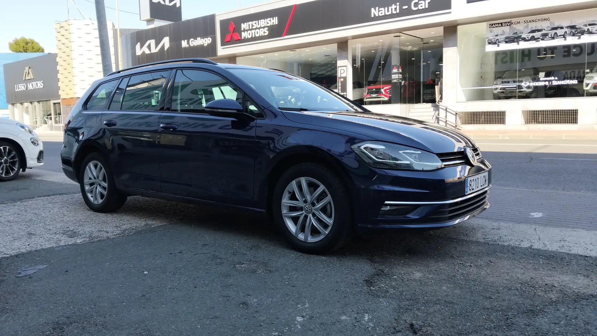 Volkswagen Golf Variant 1.5 TSI Evo Advance DSG7 110kW Azul - 1