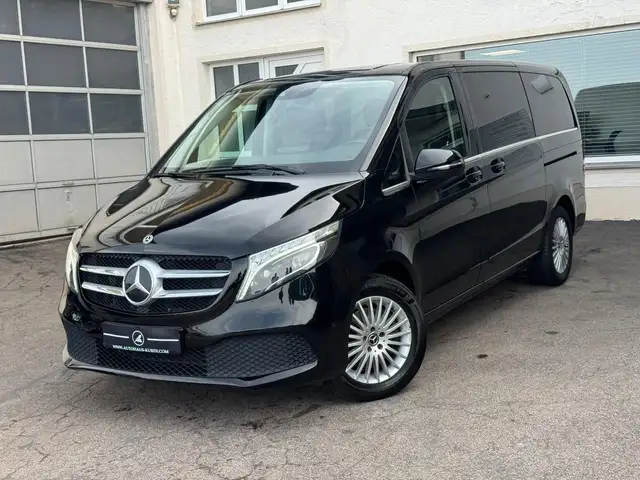 Mercedes-Benz V 300 V300d AVANTGARDE 4M lang 7SITZ RKAM NAVI SHZ AHK