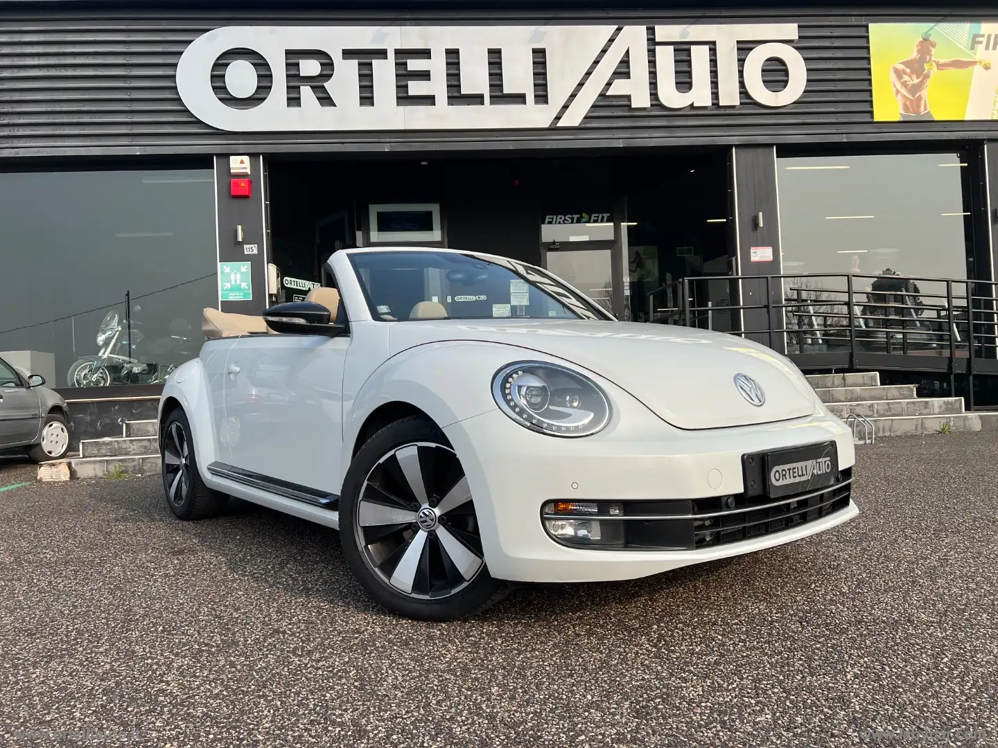 Volkswagen Maggiolino 2.0 TDI 150CV DSG Sport BMT STUPENDA Белый - 1