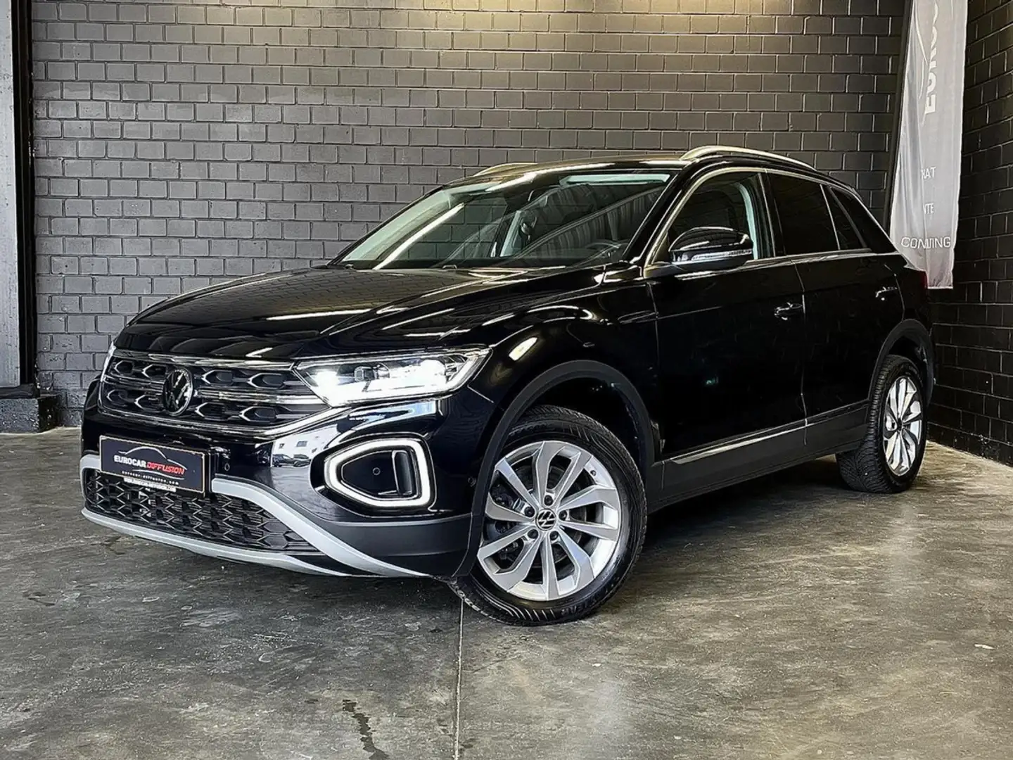 Volkswagen T-Roc Evo Style 1.5 TSI 150CV DSG7 ** Caméra ** Noir - 1