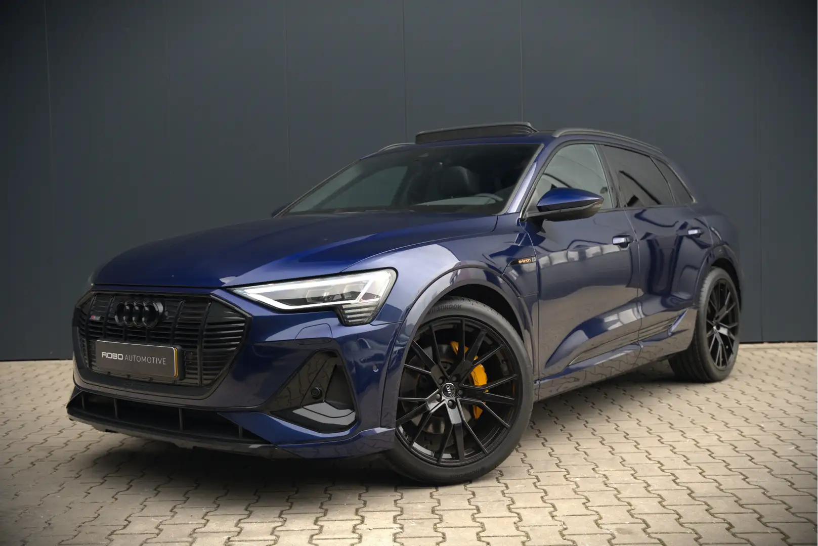audi e-tron