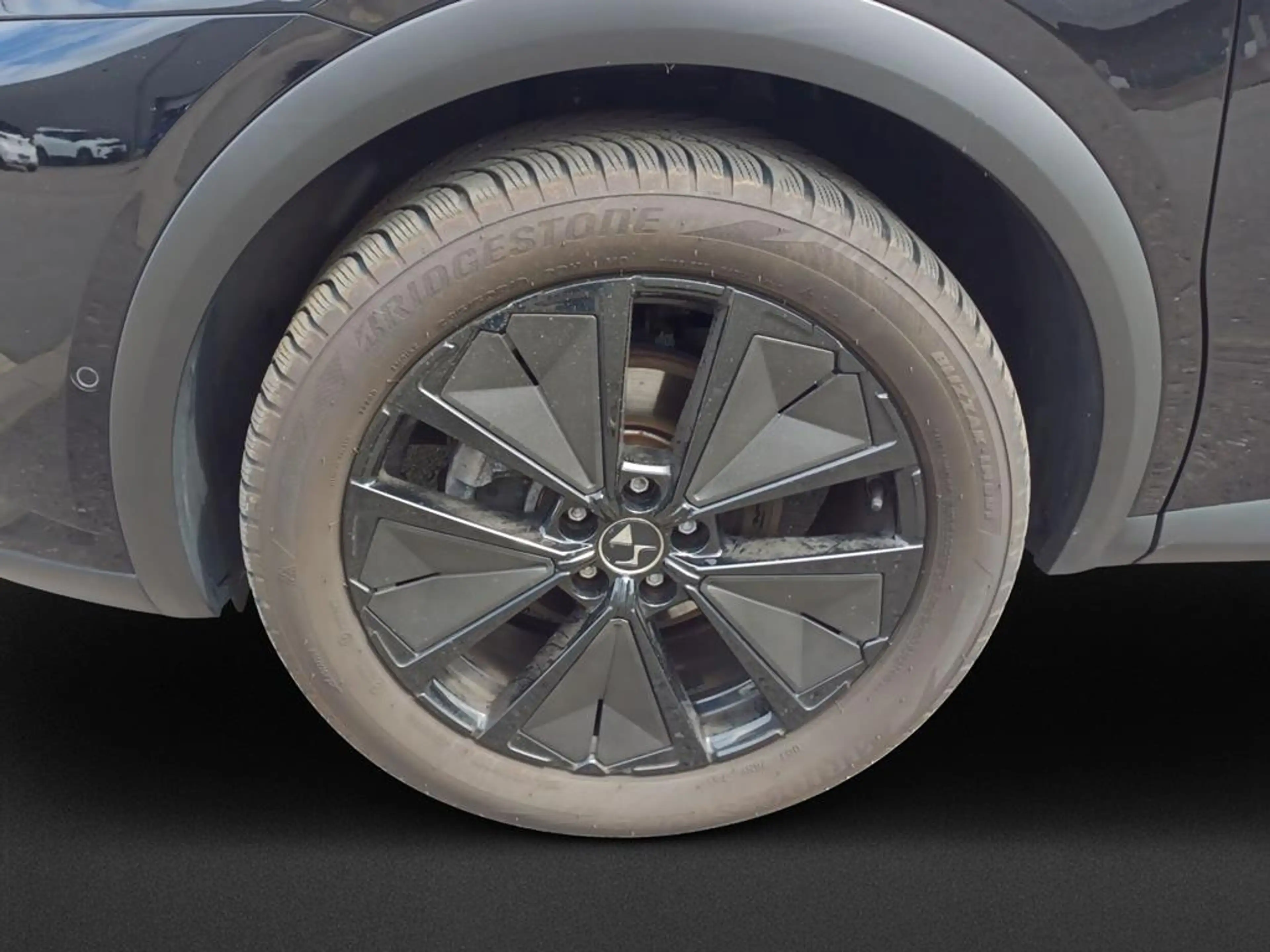 DS Automobiles DS 7 Performance Line — photo 8
