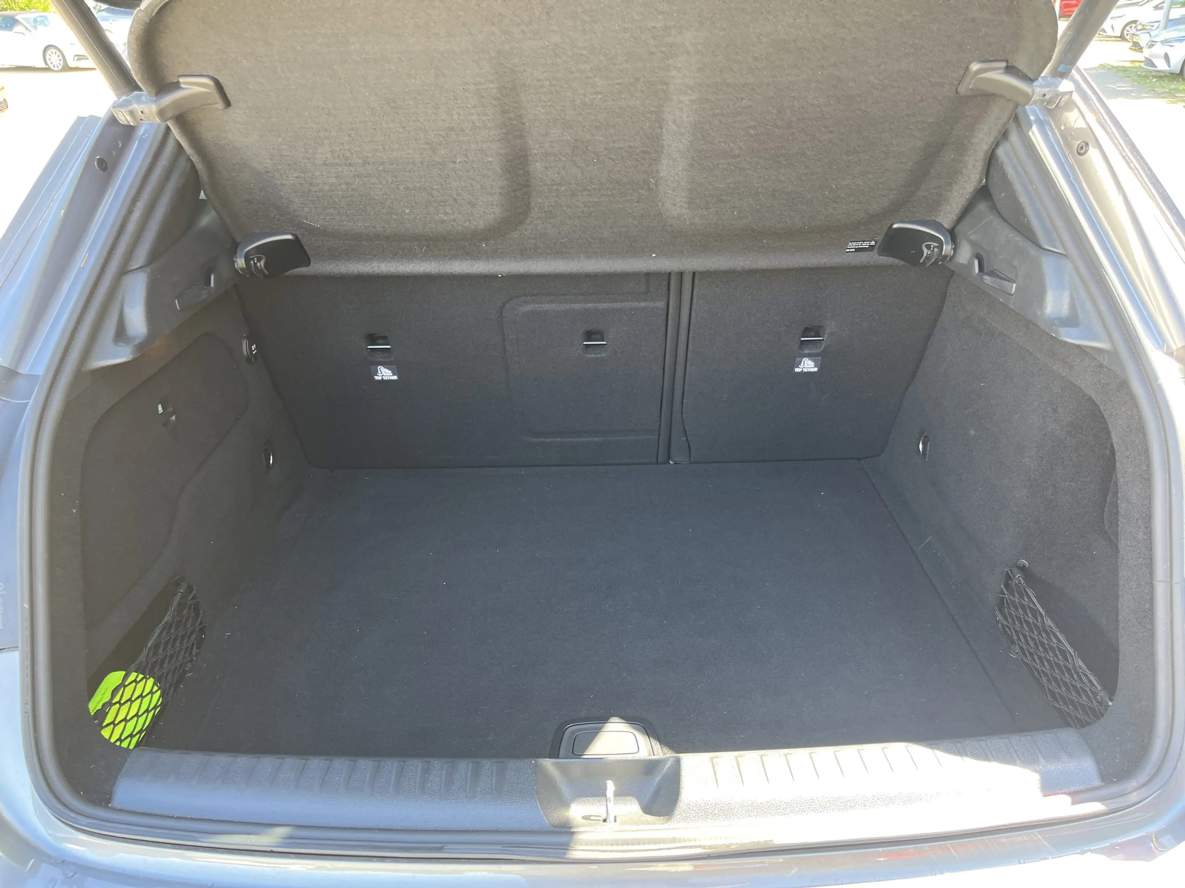 Mercedes-Benz GLA 200 Urban Navi+Pano+SD+SHZ+LM+PDC — photo 11