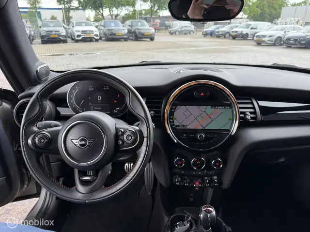 Mini Hatch view 2