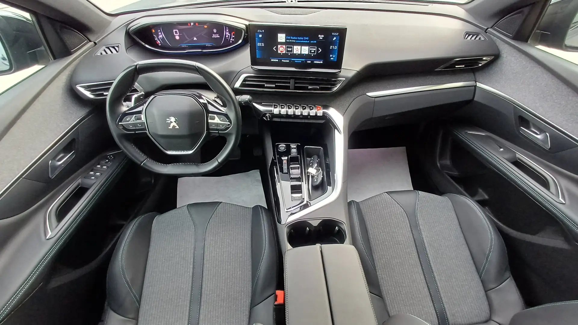 Peugeot 3008 1.5 bluehdi Allure Pack s Nazionale Grigio - 2