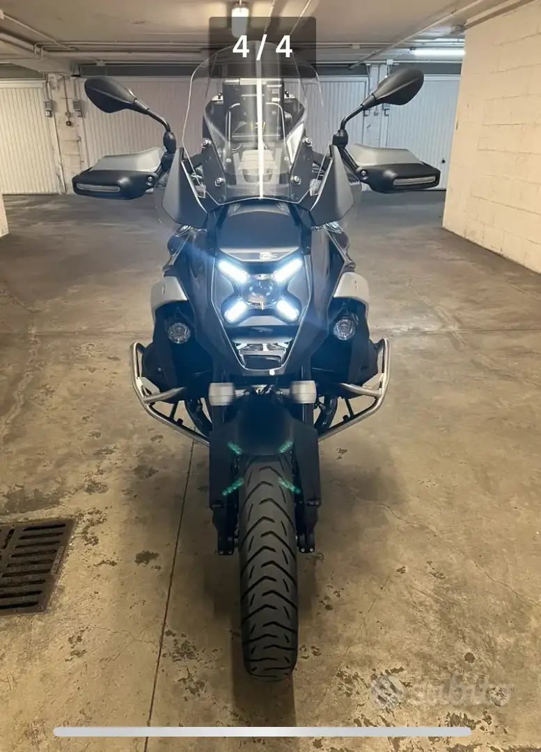 BMW R 1300 GS Triple Black Full optional escluso alzatore - 1