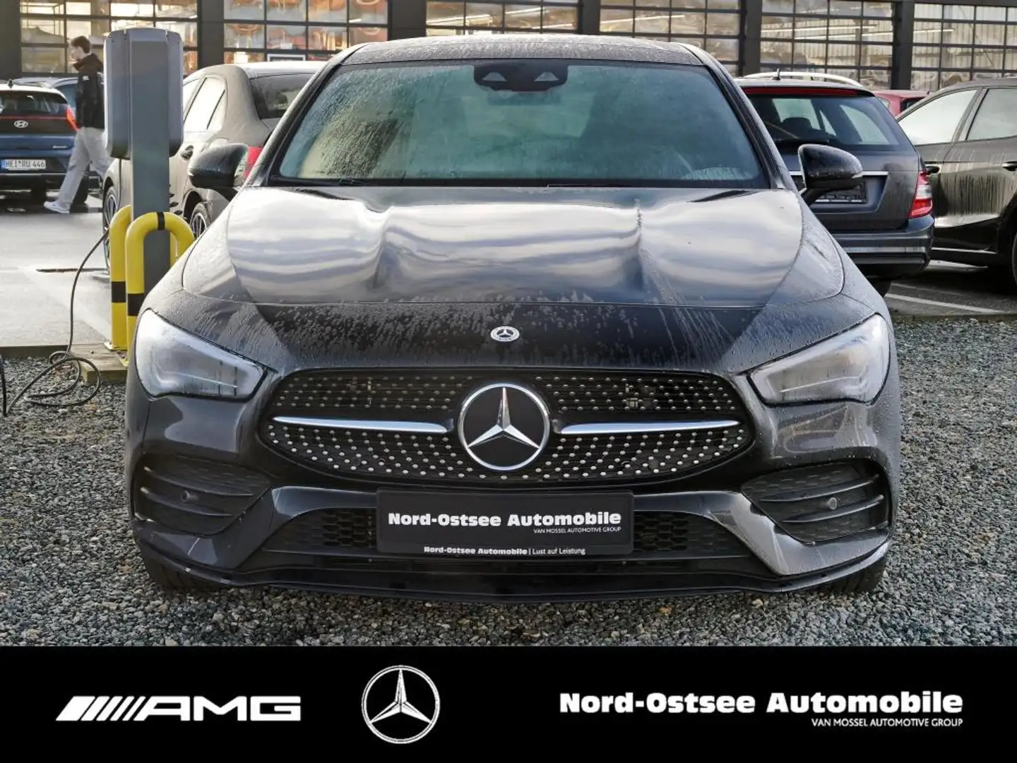 Mercedes-Benz CLA 250 e SB AMG KAMERA PANO AHK NIGHT MULTIBEAM Schwarz - 2
