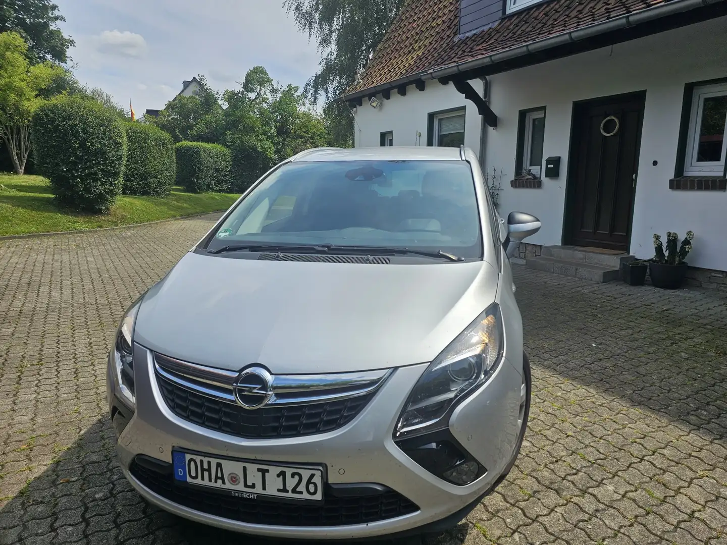 Opel Zafira Tourer 1.4 Turbo Style - 1