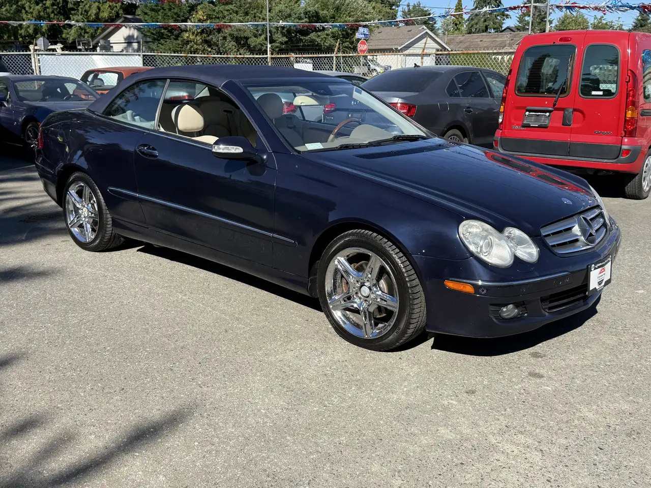 Mercedes-Benz CLK снимка Mercedes-Benz CLK