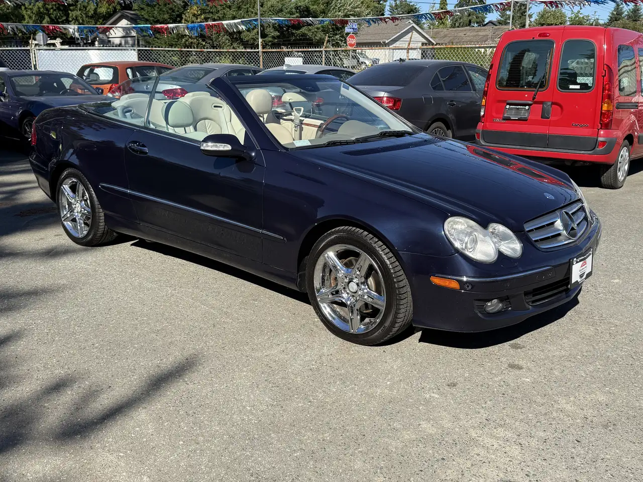 Mercedes-Benz CLK снимка Mercedes-Benz CLK