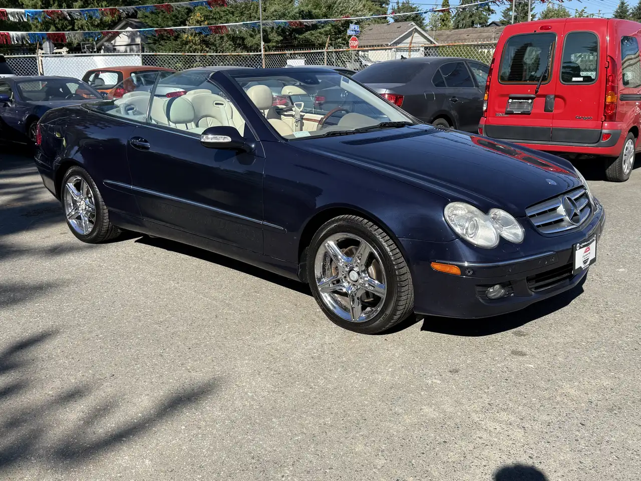 Mercedes-Benz CLK снимка Mercedes-Benz CLK