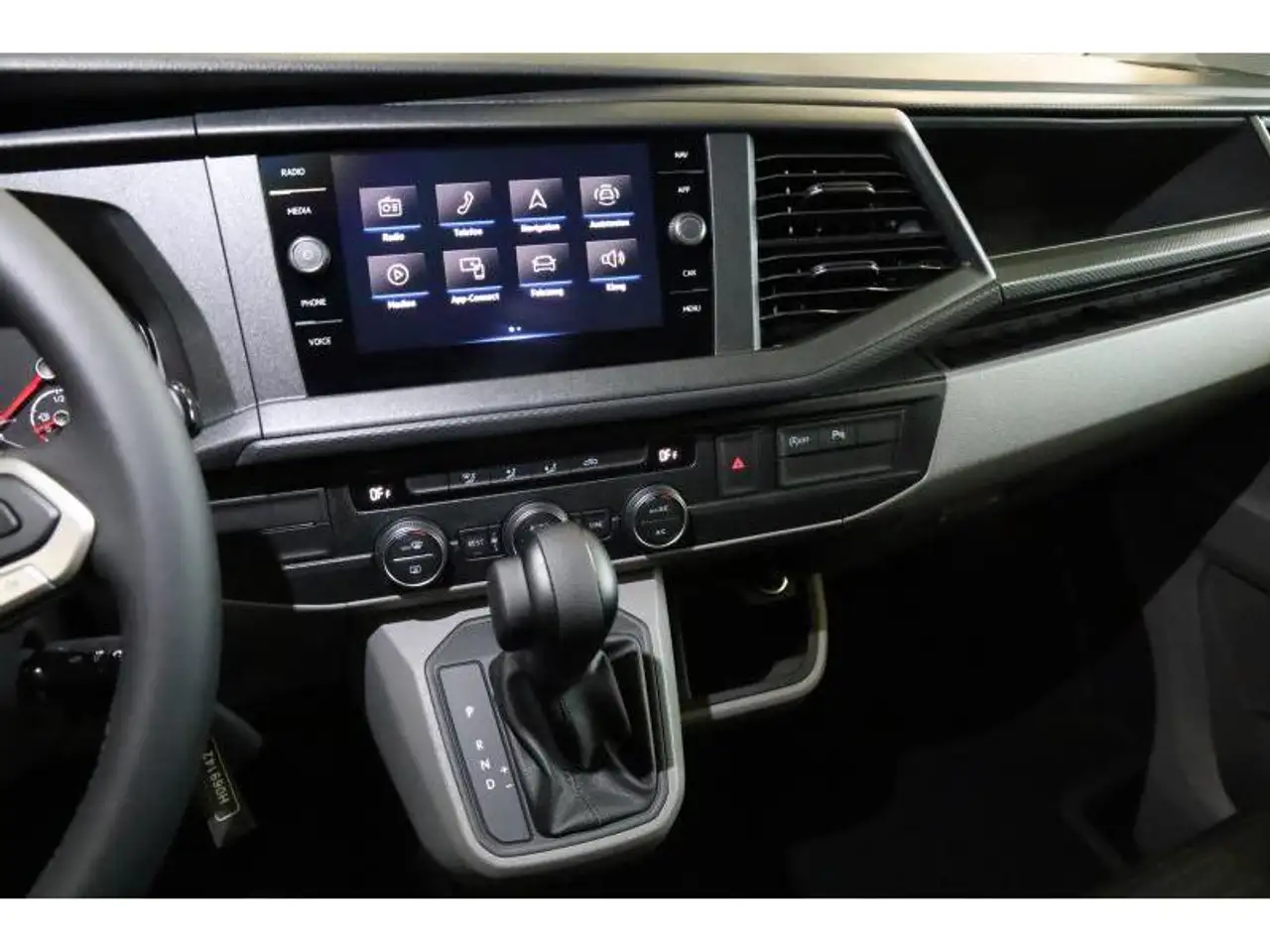 Volkswagen T6.1 Caravelle Comfortline LR LONG NAVI LED 6