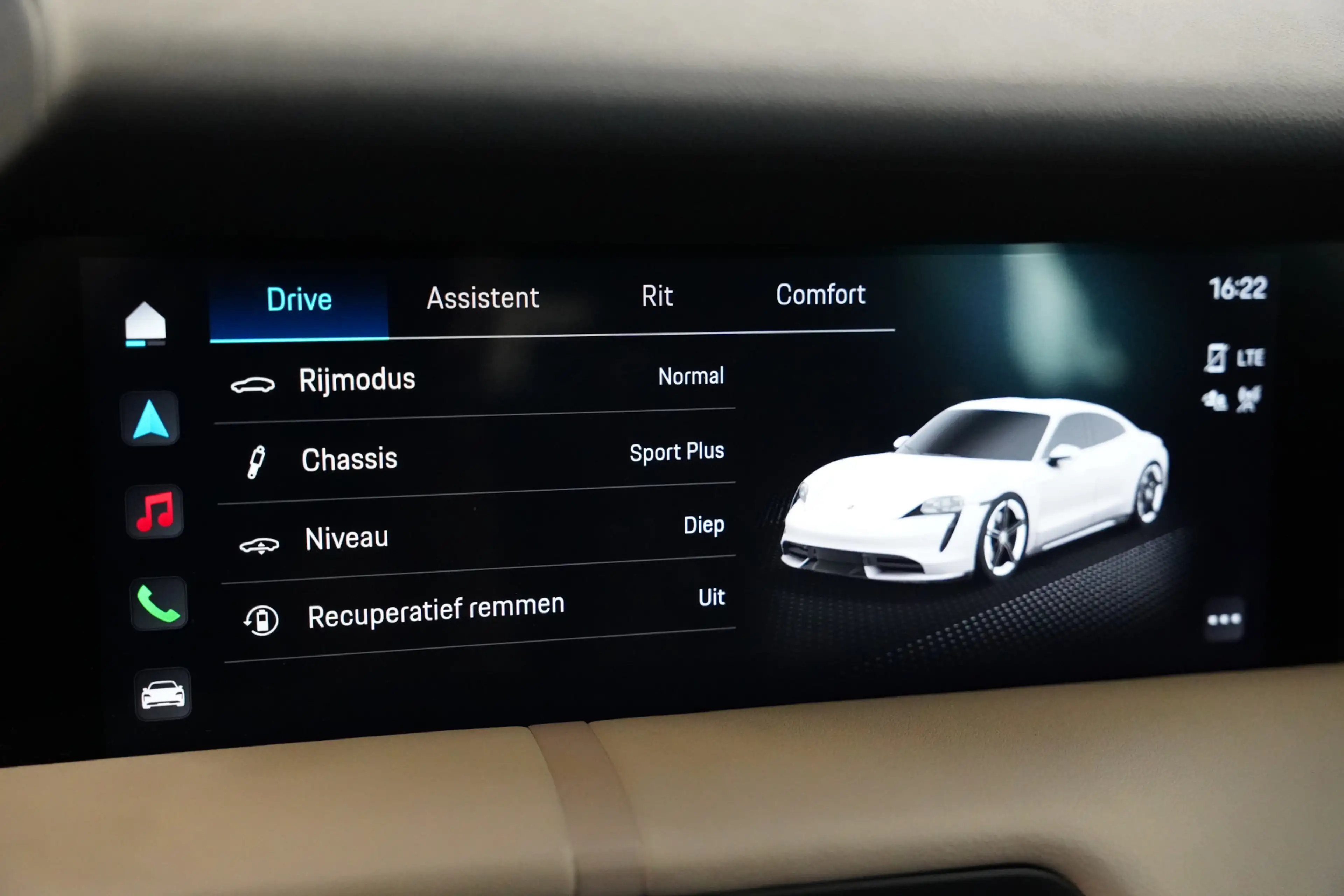 Porsche Taycan Performance 84 kWh ACC Panoramadak Leder Memory Se — photo 21