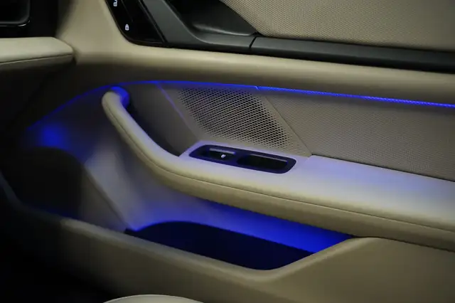 Porsche Taycan view 24