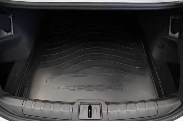 Porsche Taycan view 30