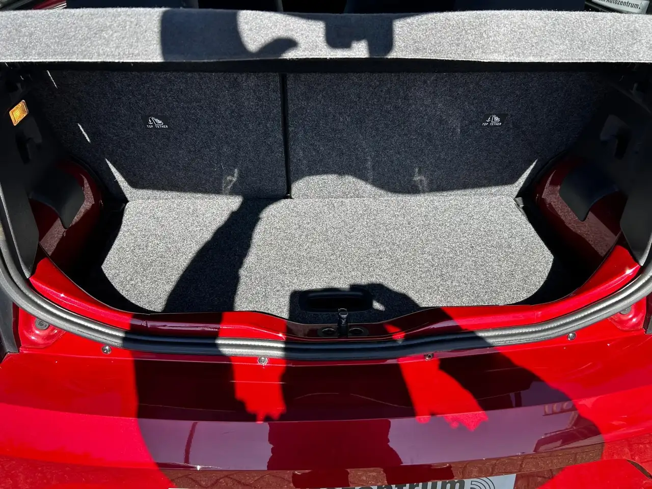 Volkswagen up! ! e-up! Style "Plus" 11