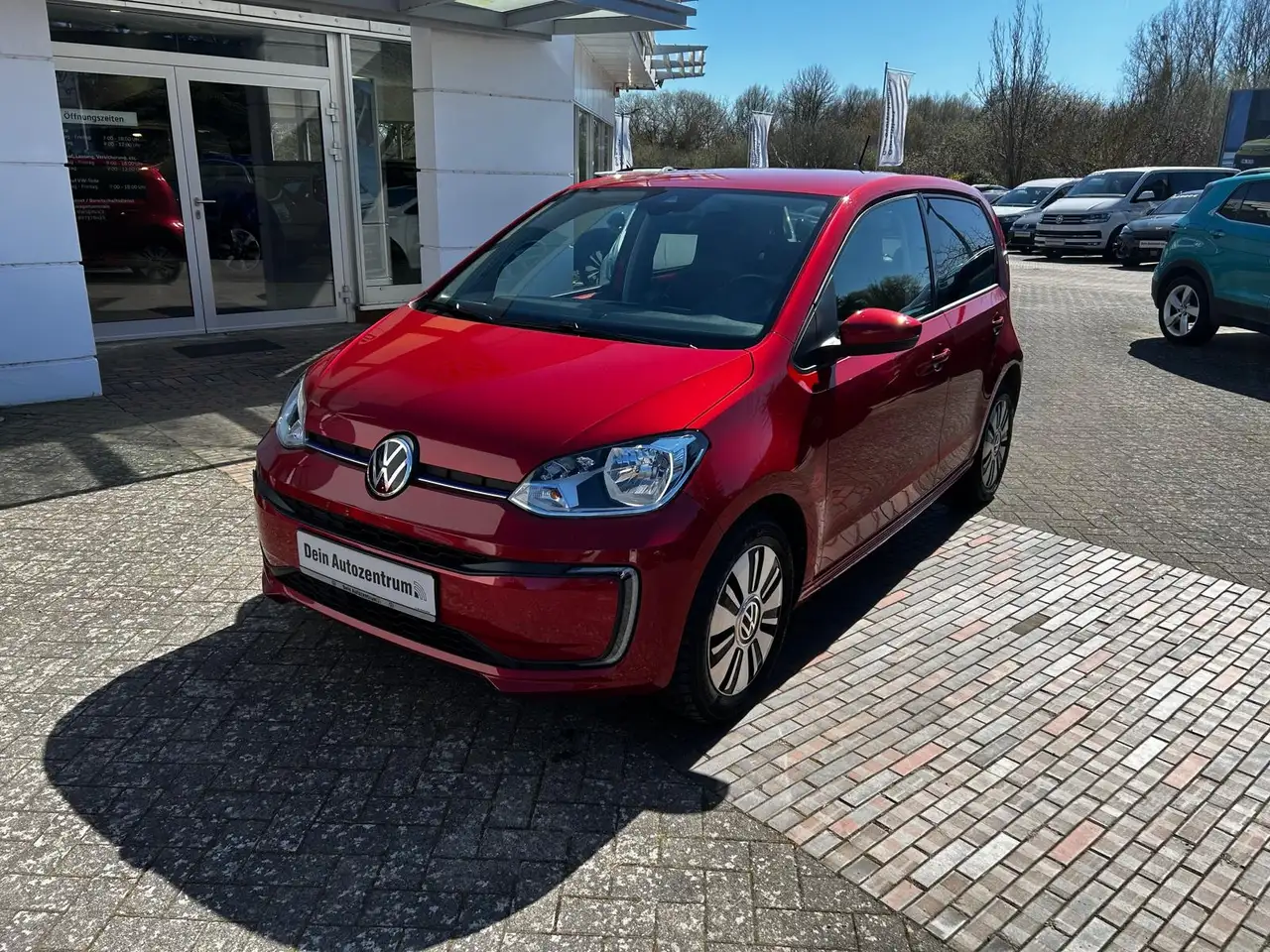 Volkswagen up! ! e-up! Style "Plus" 3