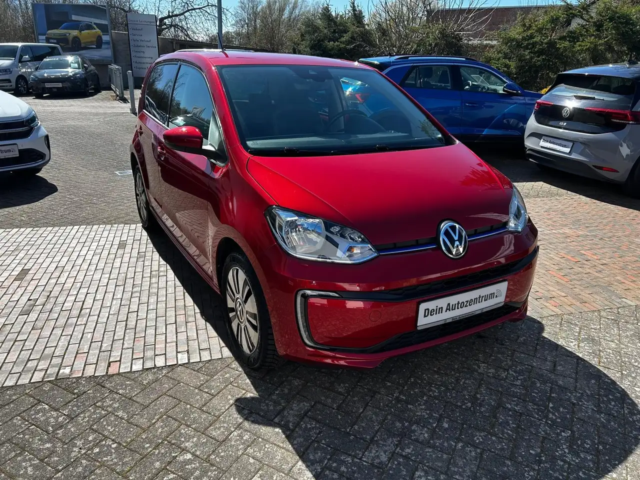 Volkswagen up! ! e-up! Style "Plus" 4