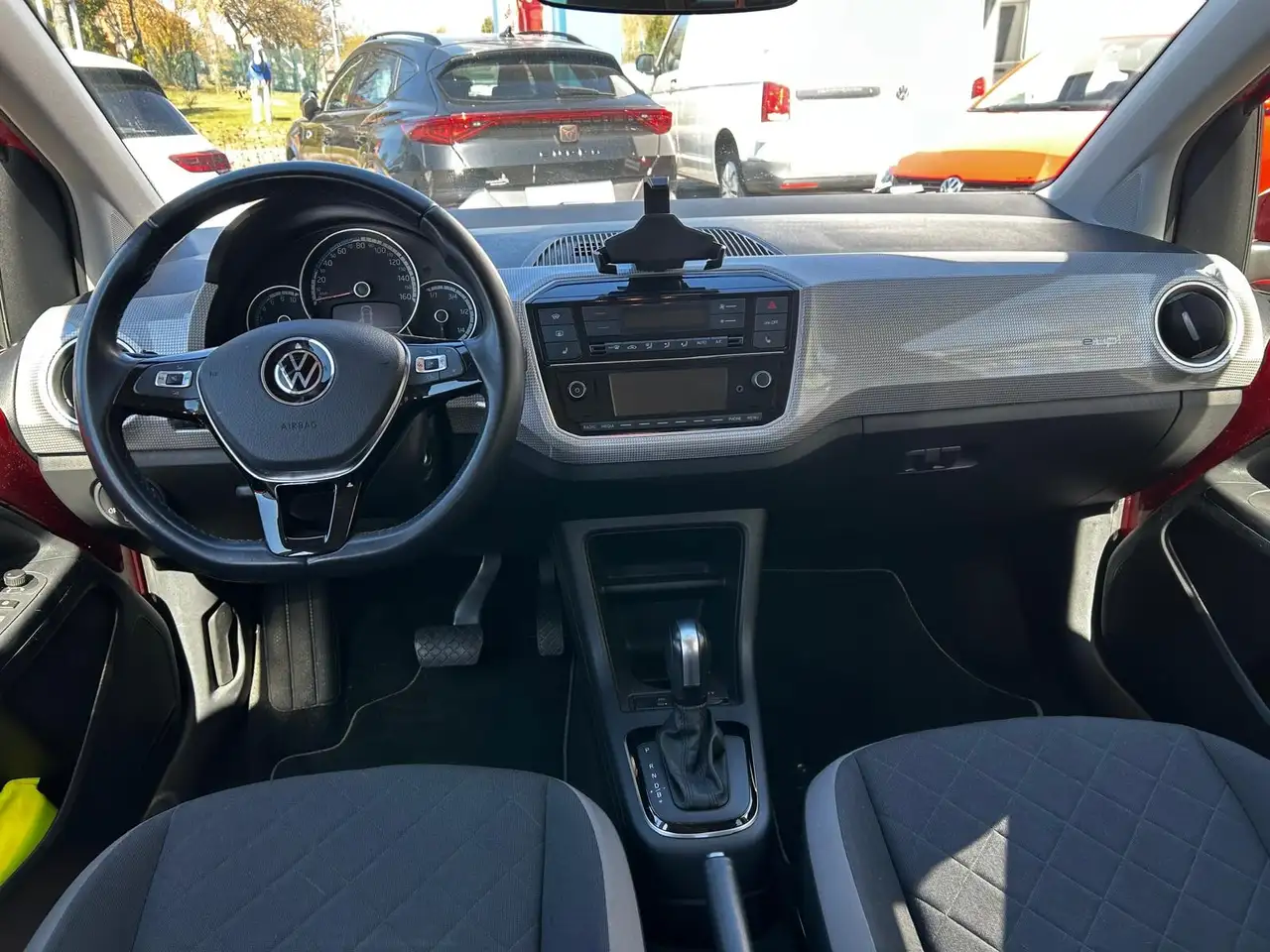 Volkswagen up! ! e-up! Style "Plus" 13