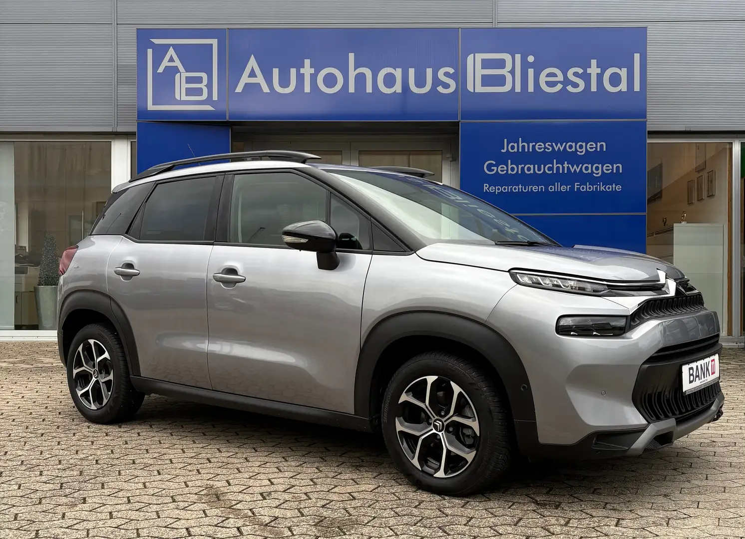 Citroen C3 Aircross Shine Grau - 1