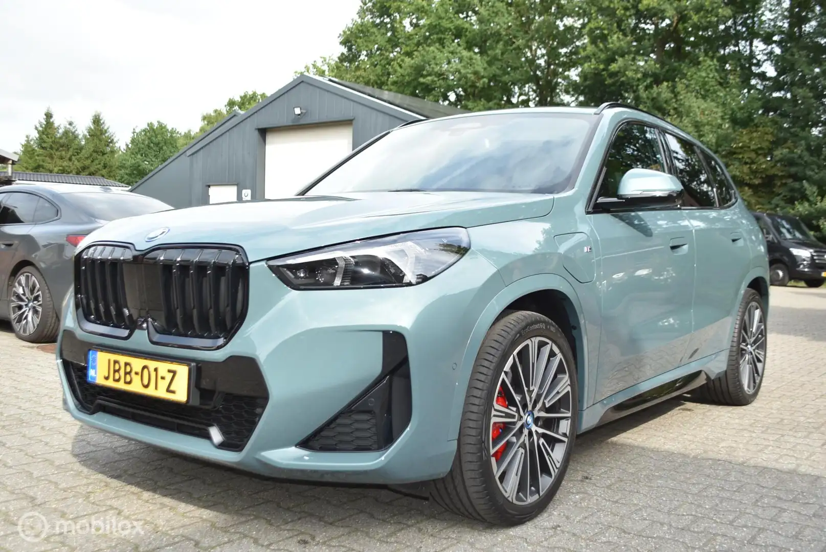BMW X1 M Sport Pro 30e X Drive Aut Voll 20 Inch 3595km X1 Vert - 2