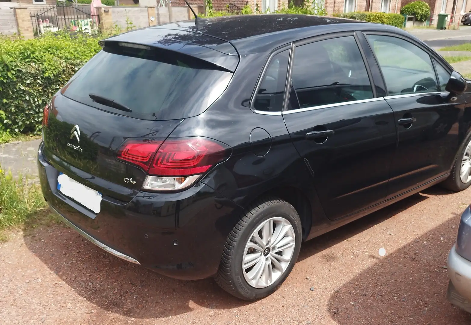 Citroen C4 C4 PureTech 110 BVM Millenium Noir - 2