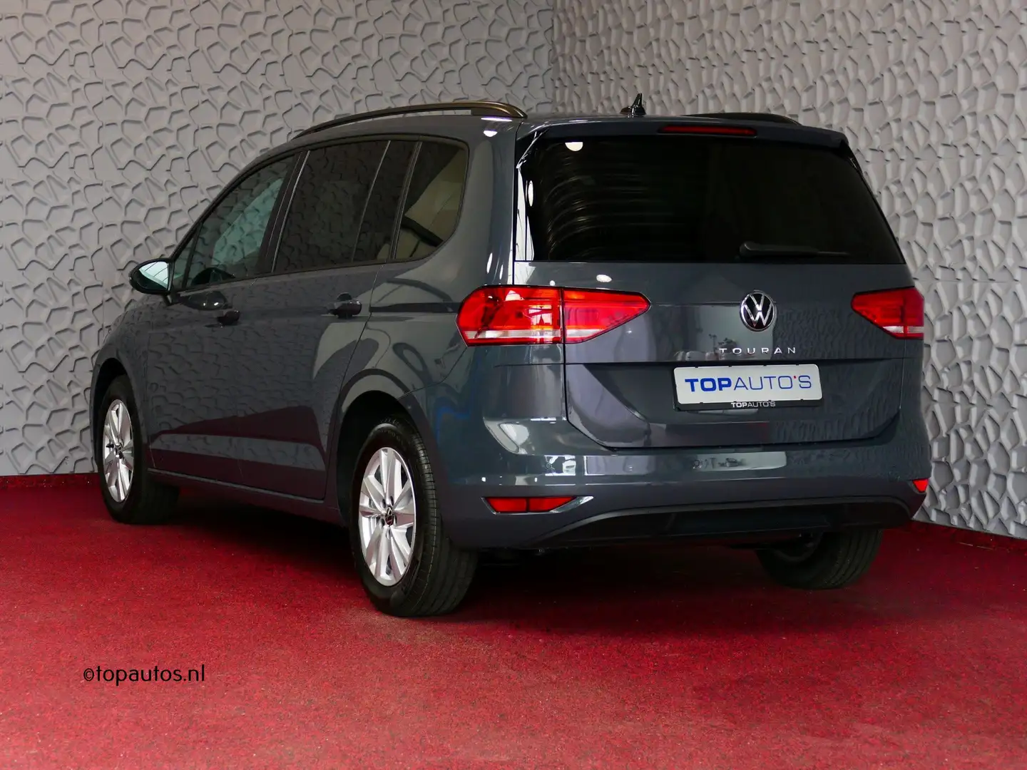 Volkswagen Touran 1.5 TSI 150PK ✅NIEUWE AUTO✅ ! 7P CARPLAY NAVI VIR. Grijs - 2
