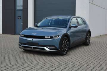 Core Navigatie/Adaptive cruise/Apple Carplay/2023