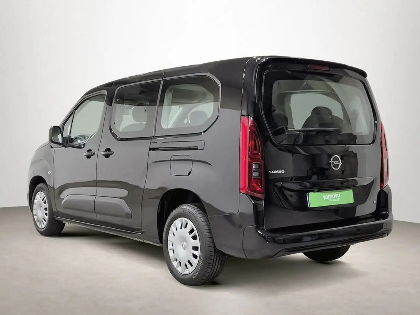 Opel Combo 1.5 TD 75kW (100CV) S/S Ed. Plus XL 7Pla Negro - 2