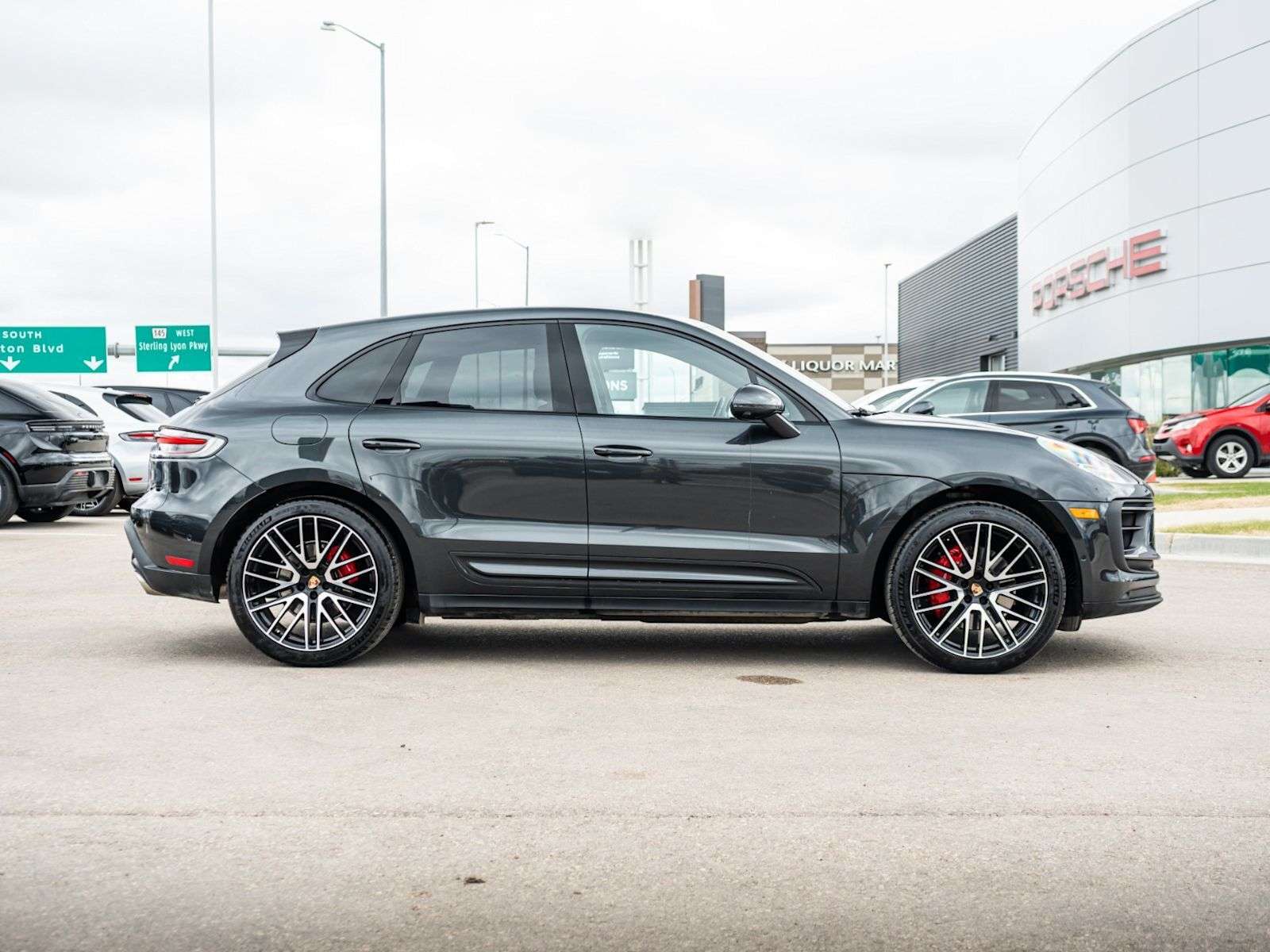 2026 Porsche Macan S w/Premium Plus/Full Leather/PASM/Bose Sound/360 thumb 8