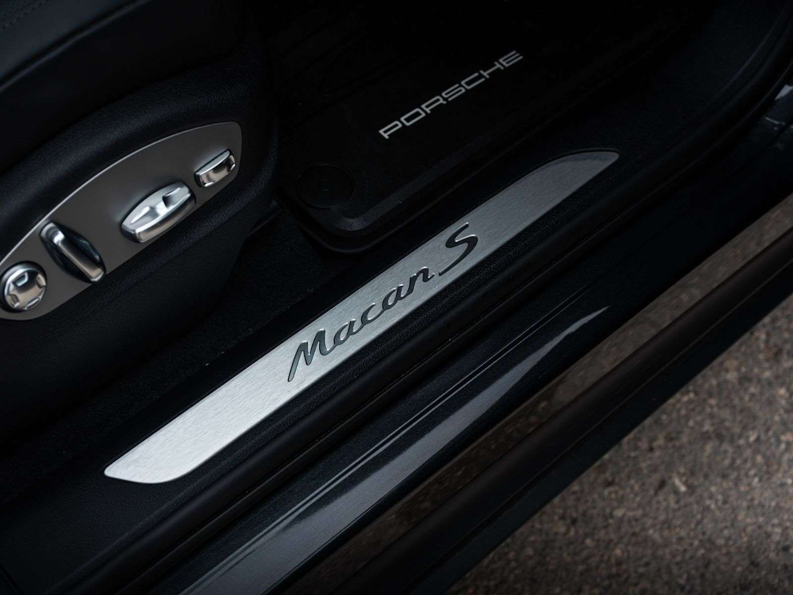 2026 Porsche Macan S w/Premium Plus/Full Leather/PASM/Bose Sound/360 thumb 14