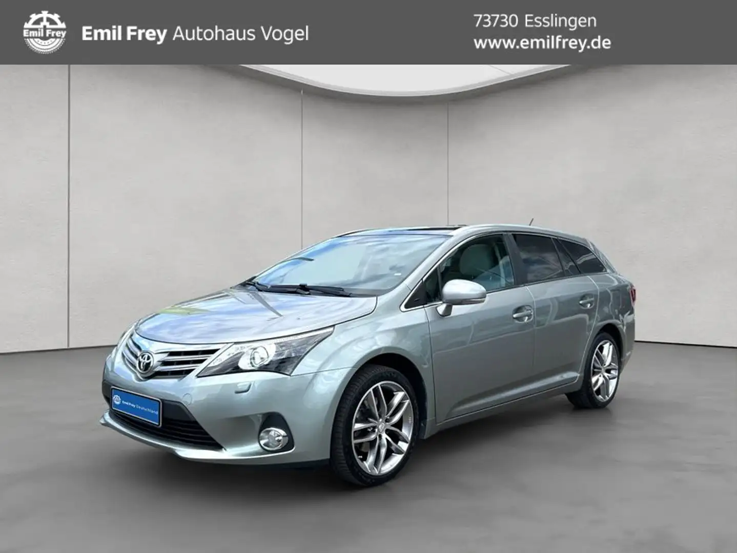 Toyota Avensis 1.8 Multidrive S Panoramadach Silber - 1
