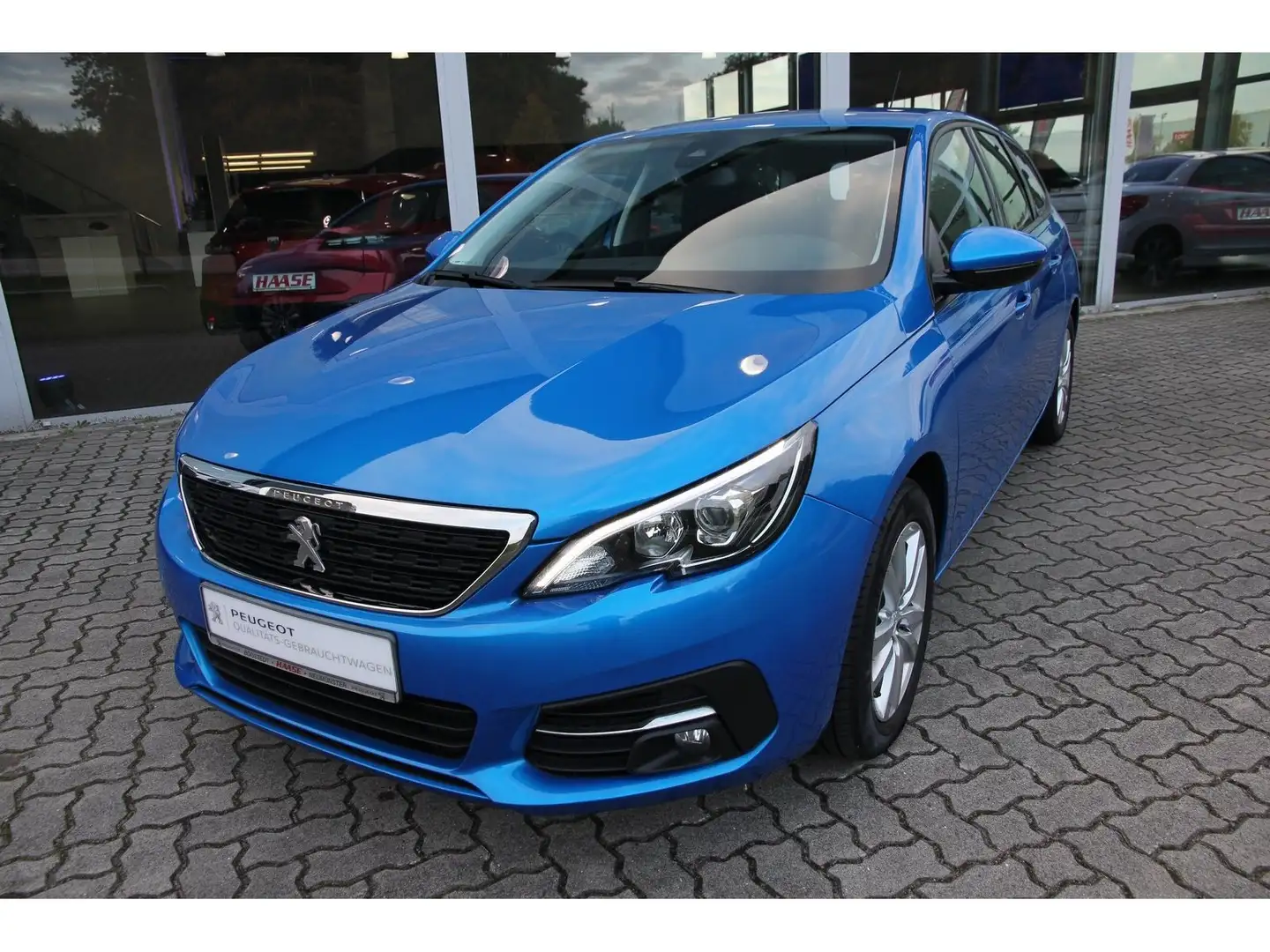 Peugeot 308 SW Active Pack HDi 130 EAT8 EPH Bleu - 1