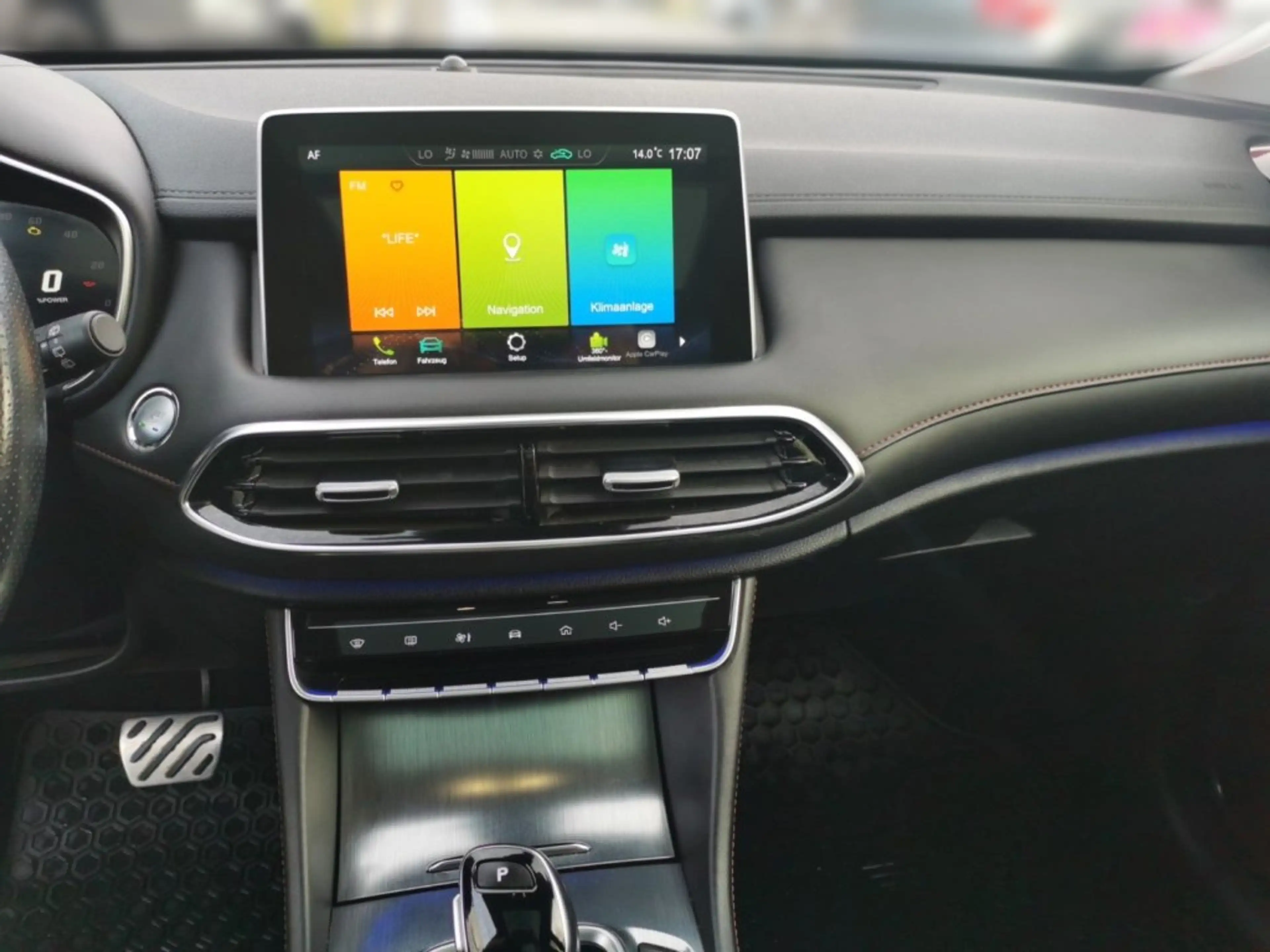MG EHS 1,5T GDI PHEV Luxury Aut. — photo 11