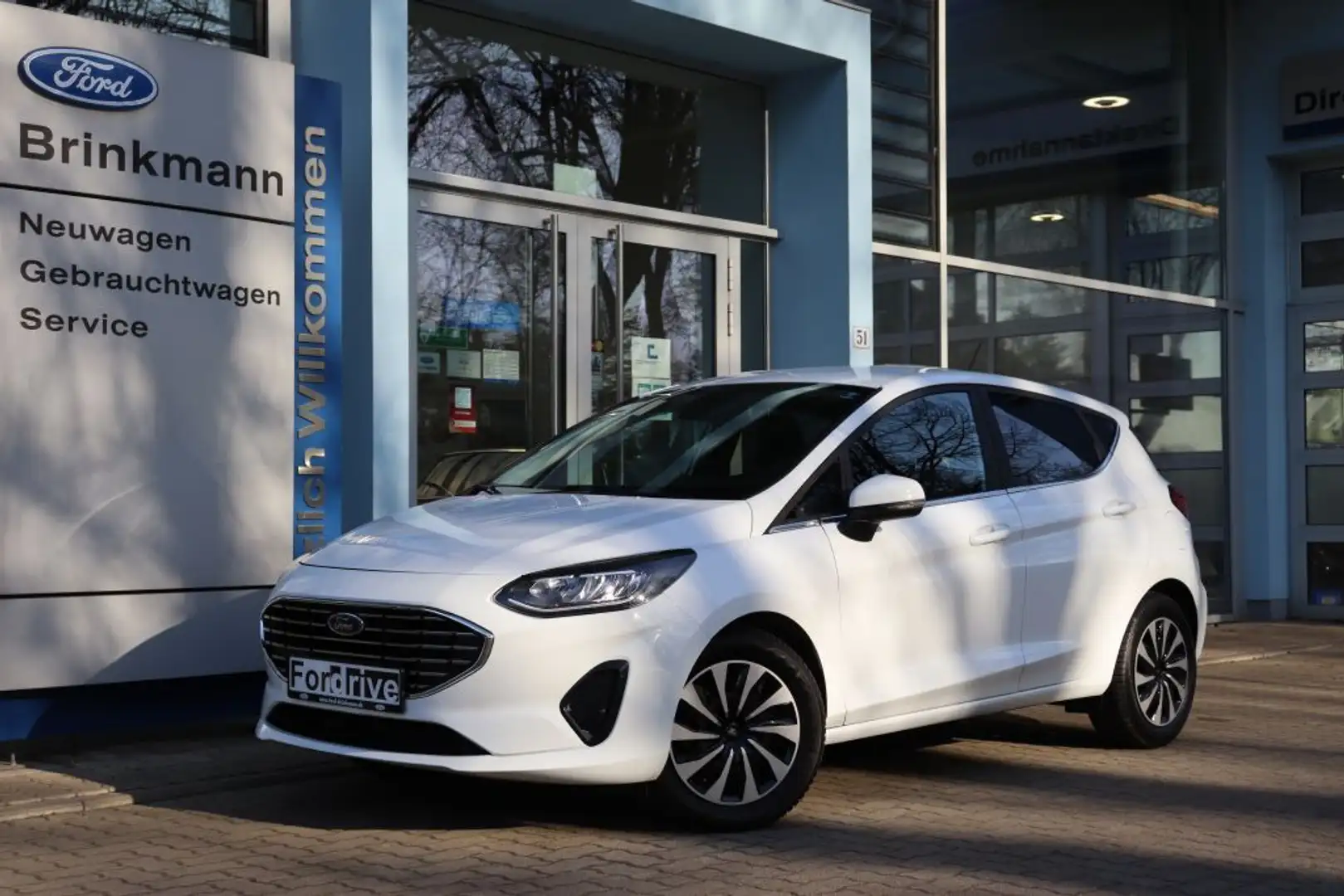 Ford Fiesta 1.0 EcoBoost Hybrid Titanium+WINTERPAK Weiß - 1