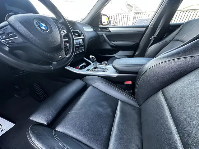 BMW X3 view 9