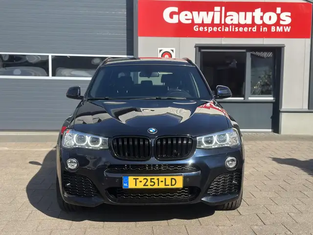 BMW X3 view 20