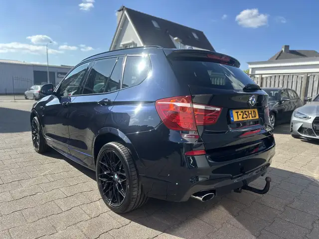 BMW X3 view 7
