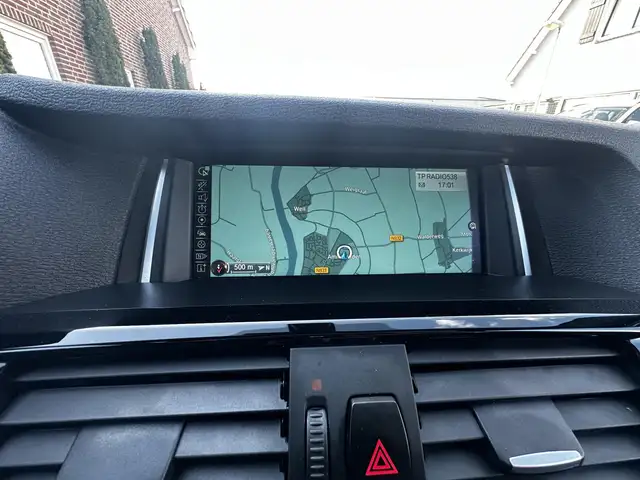 BMW X3 view 3