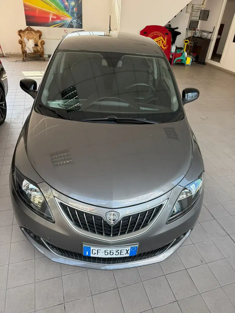 Lancia Ypsilon Ypsilon III 2021 1.0 firefly hybrid Gold s Argento - 2