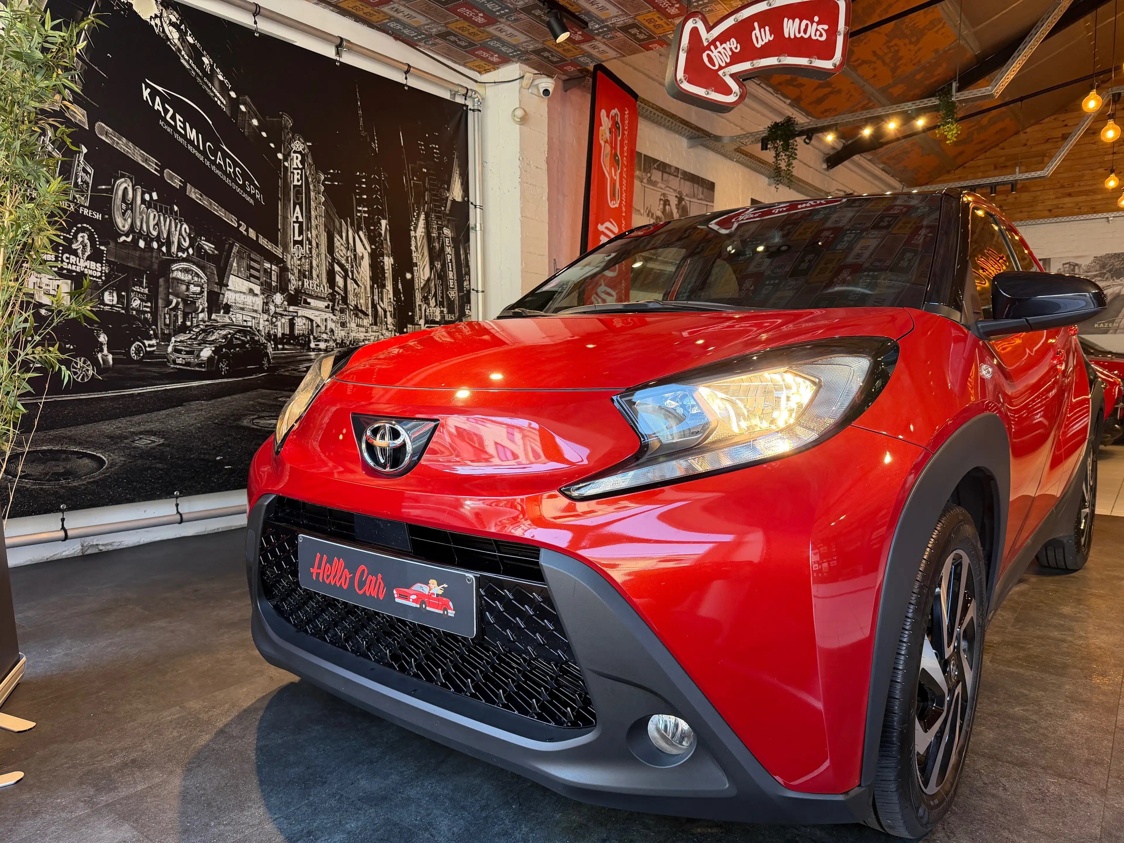 Toyota Aygo X * BOITE AUTO * JANTES 17 * SIEGES CHAUFFANTS * GARANTIE TOYOTA — photo 8
