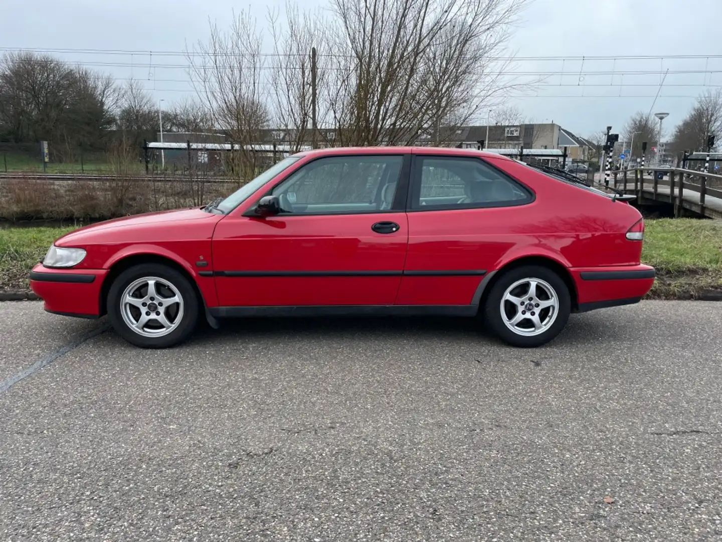 Saab 9-3 Coupe 2.0T Rot - 2