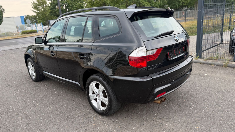 BMW X3 2.5 Si M-Sport Autom./Navi/Panorama/Leder/AHK — photo 13