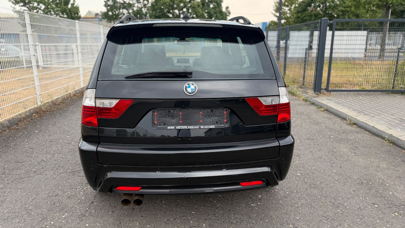 BMW X3 2.5 Si M-Sport Autom./Navi/Panorama/Leder/AHK — photo 11