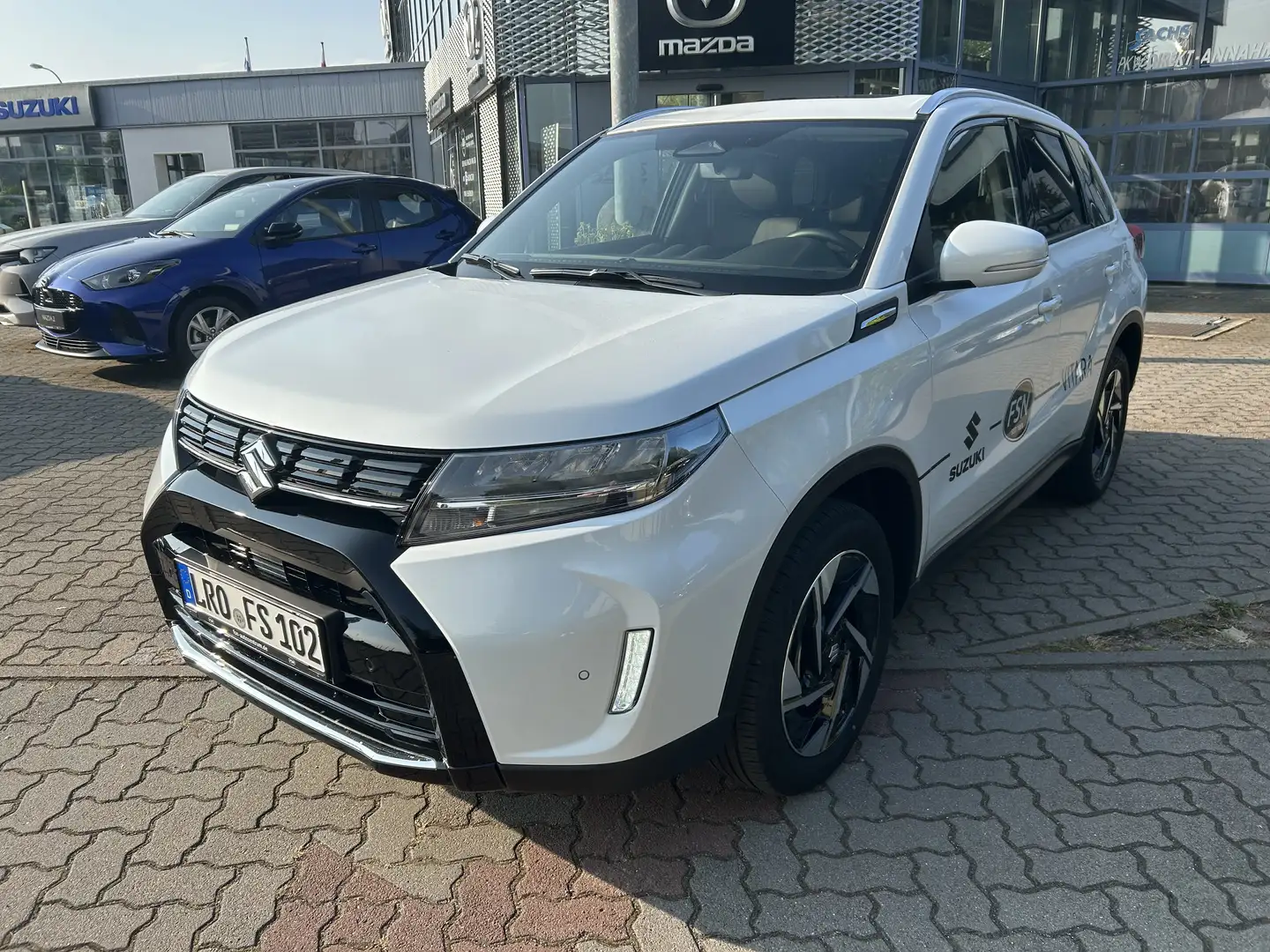Suzuki Vitara 1.4 COMFORT+ PANO LED Weiß - 1