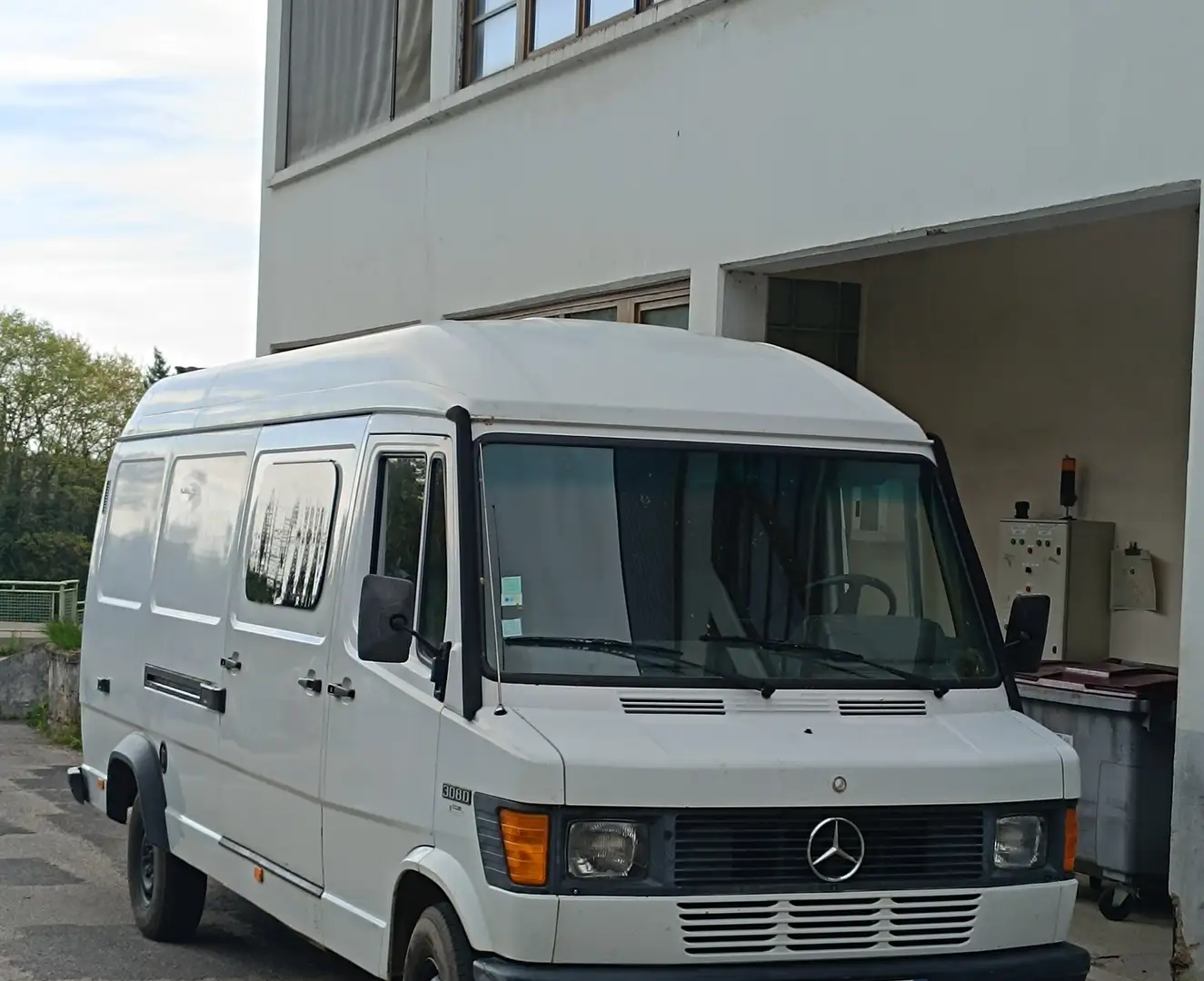 Mercedes-Benz T1 T 308 D 33 - 2