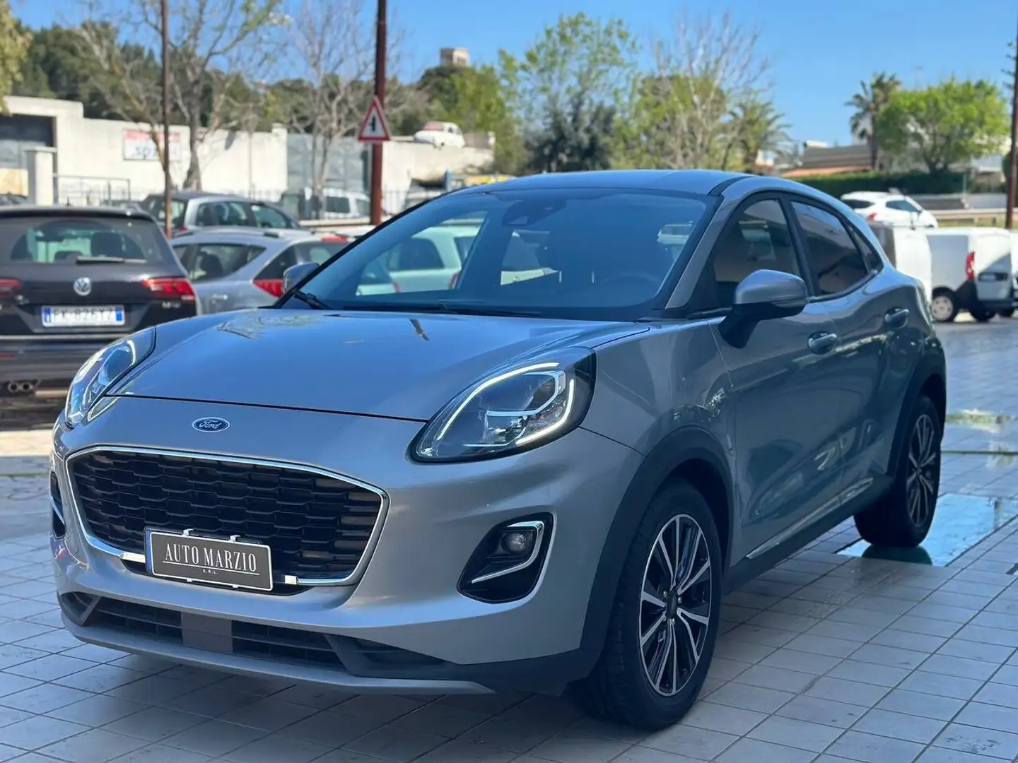 Ford Puma 1.5 EcoBlue 120 CV S&S Titanium Grijs - 1