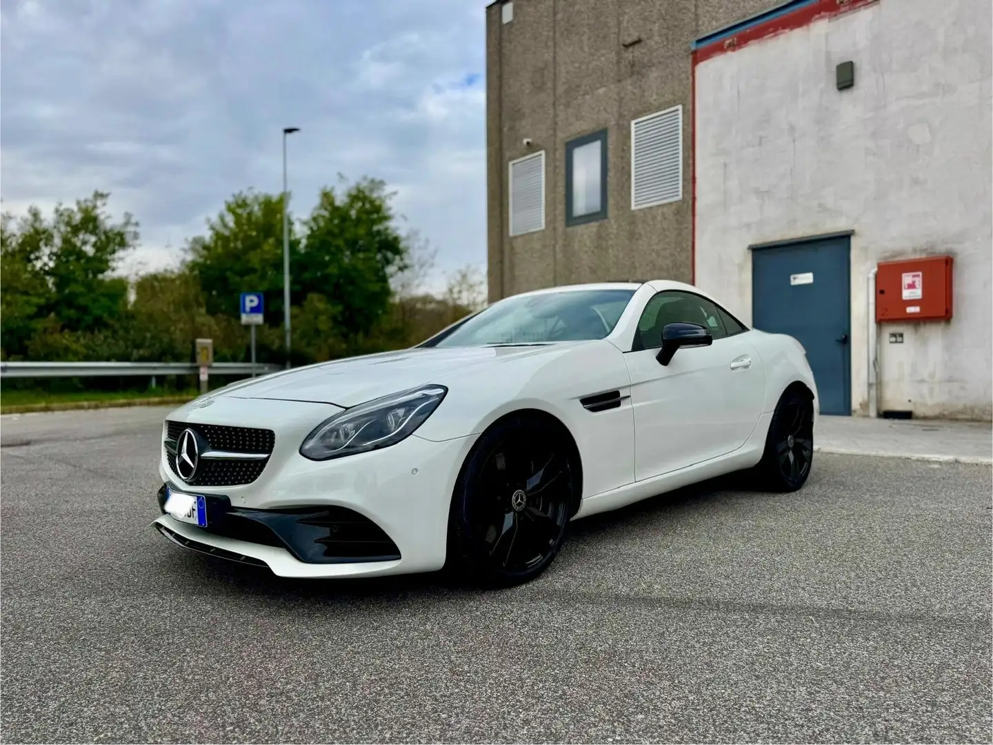 Mercedes-Benz SLC 250 d AMG Line auto - 1